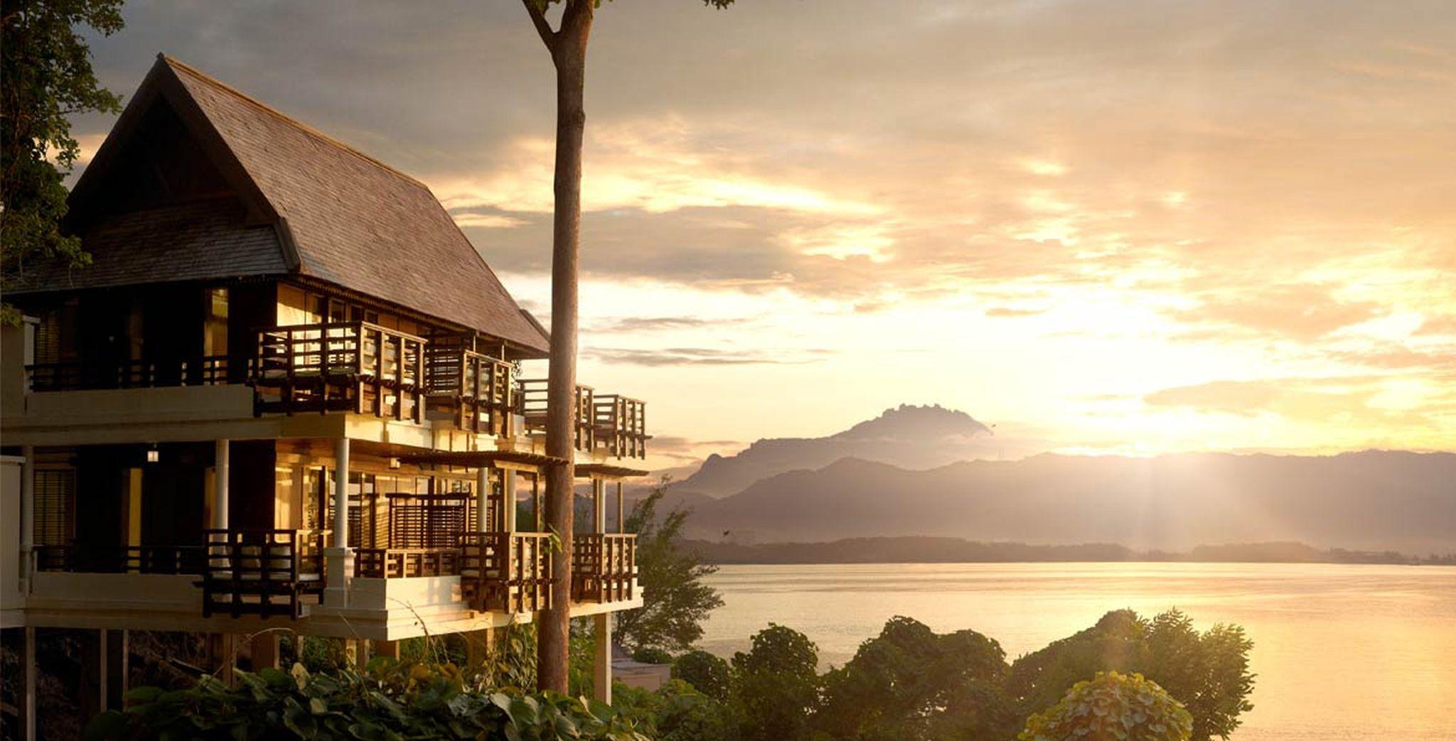 Resort, Kota Kinabalu - A Small Luxury Of The World Gaya Island