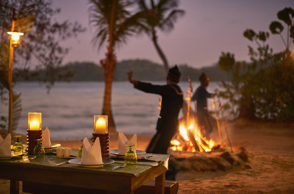 Resort, Kota Kinabalu - A Small Luxury Of The World 5* Gaya Island