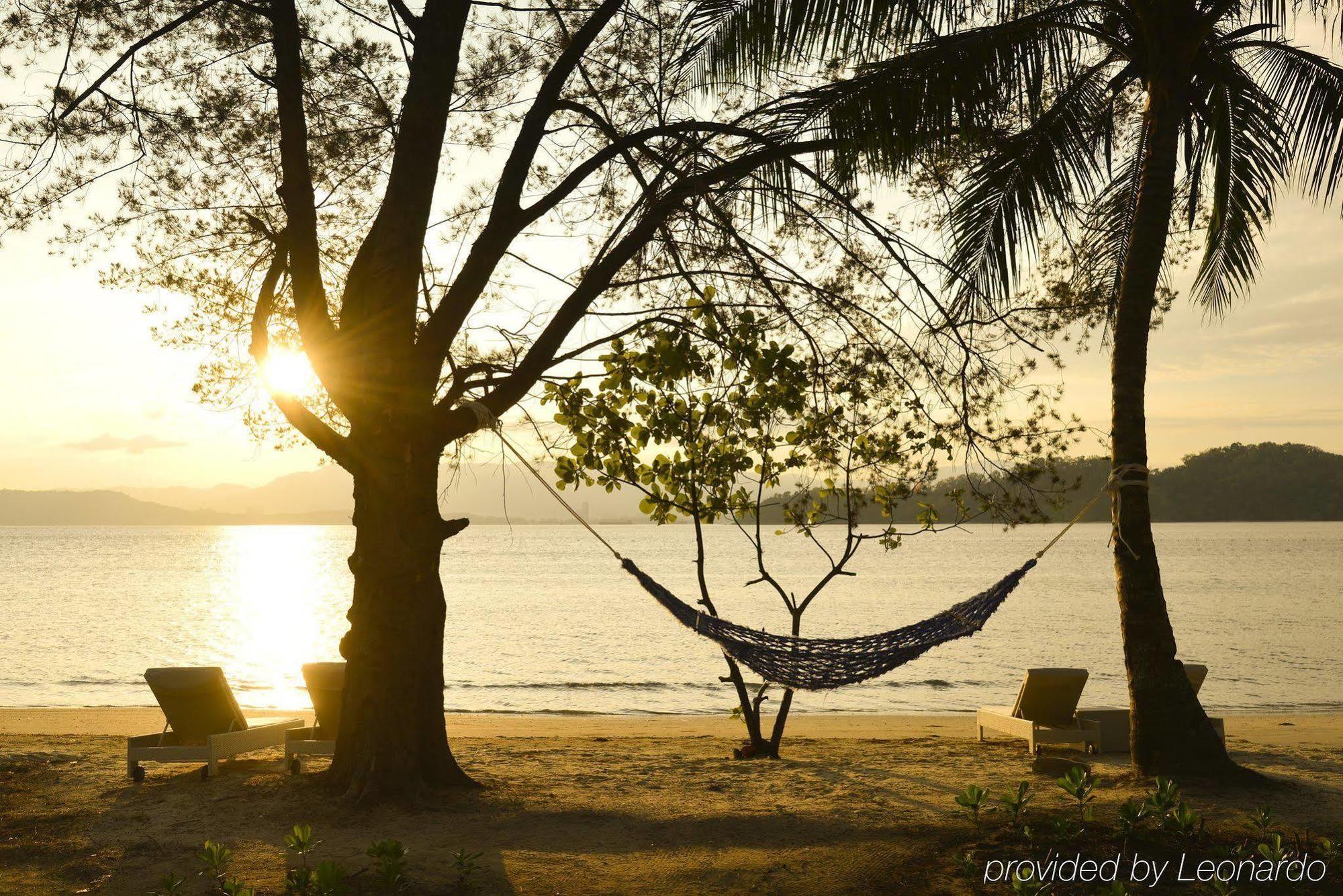Resort, Kota Kinabalu - A Small Luxury Of The World Resort Gaya Island